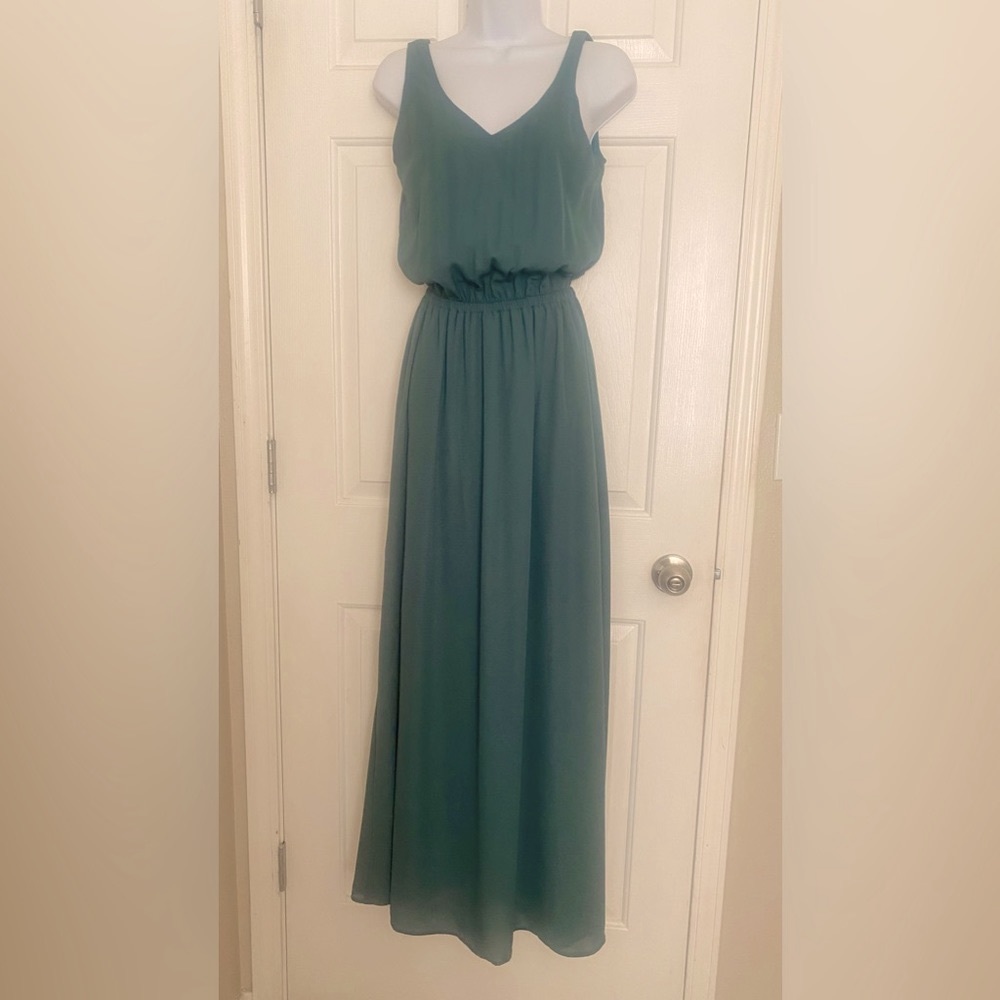 Green maxi dress